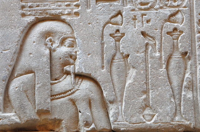Ancient Egyptian Art and Hieroglyphics Unraveling the Symbols