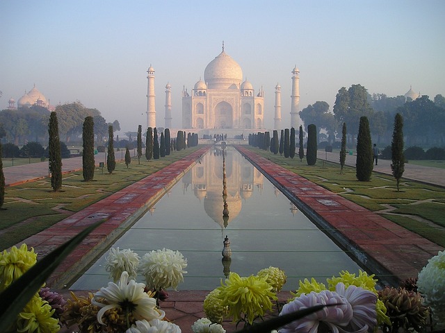 The History and Architecture of the Taj Mahal