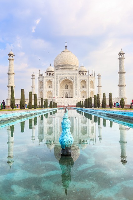 Exploring the Legends and Mysteries Surrounding the Taj Mahal
